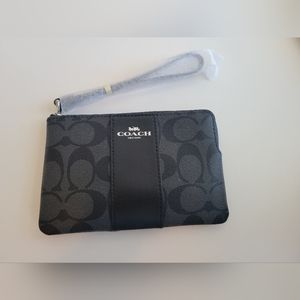 Coach Signature Canvas Corner Zip Wallet